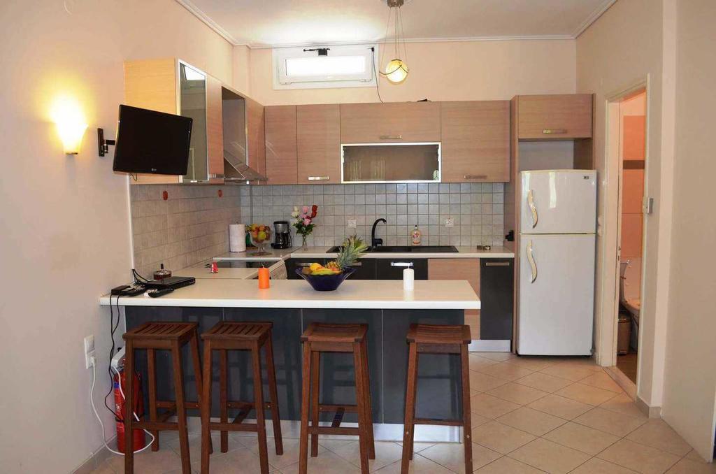 Rania Apartments Áyios Nikítas Esterno foto